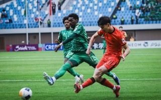 中国vs沙特亚洲杯，中国vs沙特亚洲杯直播
